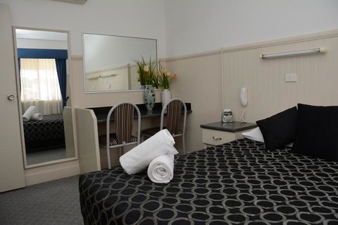 Ben Chifley Motor Inn - Accommodation Port Macquarie 18