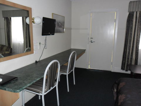 Ben Chifley Motor Inn - Accommodation Port Macquarie 40