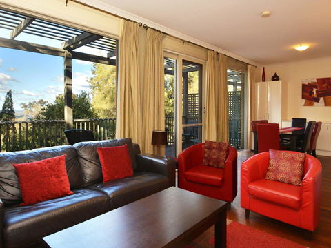 Villa Executive 2br Cypress DS Located Within Cypress Lakes Resort - Accommodation Port Macquarie 0