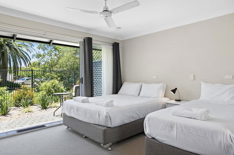 The Park Hotel Motel, Suffolk Park - Accommodation Port Macquarie 7