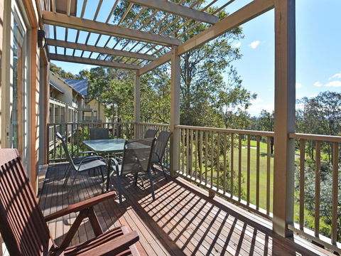 Villa 2br Prosecco Villa Located Within Cypress Lakes Resort - Accommodation Port Macquarie 0