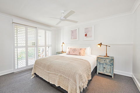 The Lord Byron - Accommodation Port Macquarie 14