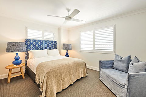 The Lord Byron - Accommodation Port Macquarie 13