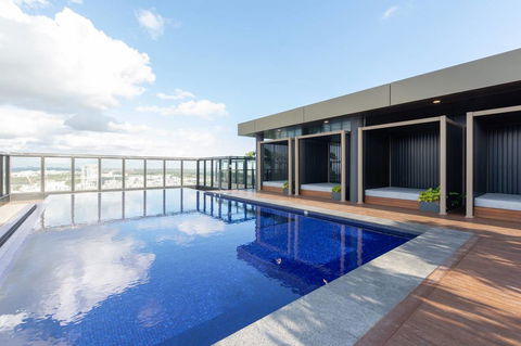 Japanese Style Waterfront Apt Wt Rooftop Pool - Accommodation Port Macquarie 10