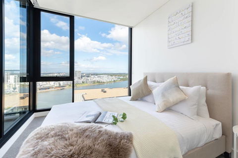 Japanese Style Waterfront Apt Wt Rooftop Pool - Accommodation Port Macquarie 15