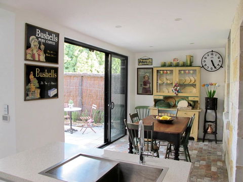 Apple Tree Cottage - Accommodation Port Macquarie 7