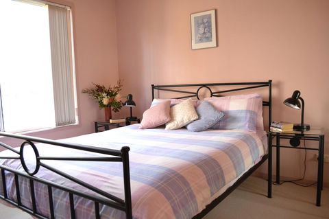 Bundle Hill Cottages - Accommodation Port Macquarie 28