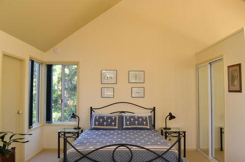 Bundle Hill Cottages - Accommodation Port Macquarie 39