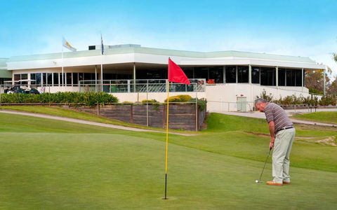 Comfort Suites Clubarham Golf Resort - Accommodation Port Macquarie 0