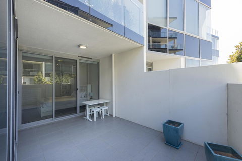 Lakefront 116 Kingston ACT - Accommodation Port Macquarie 3