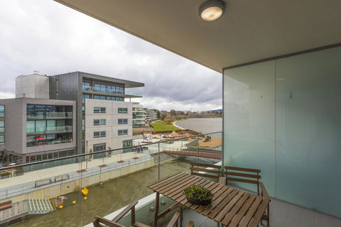 Lakefront 116 Kingston ACT - Accommodation Port Macquarie 9