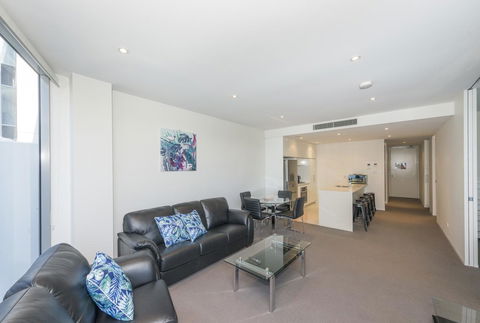 Lakefront 116 Kingston ACT - Accommodation Port Macquarie 1