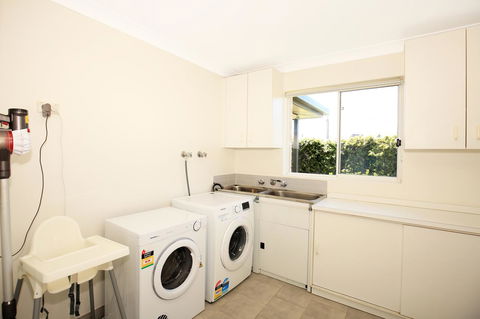 Neptune I Absolute Beachfront I Stunning Views - Accommodation Port Macquarie 25