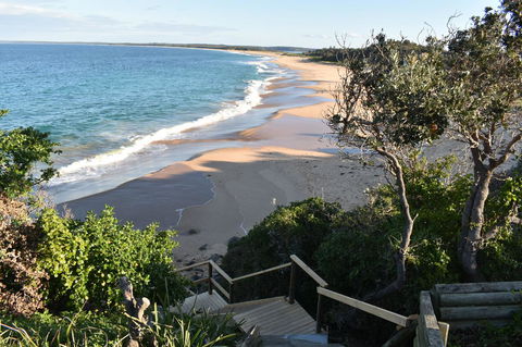 Neptune I Absolute Beachfront I Stunning Views - Accommodation Port Macquarie 37