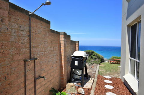 Neptune I Absolute Beachfront I Stunning Views - Accommodation Port Macquarie 27