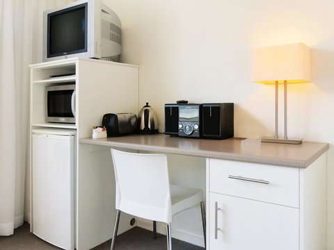 Oaks Nelson Bay Lure Suites - Accommodation Port Macquarie 12