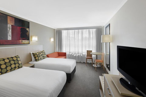 Mercure Newcastle - Accommodation Port Macquarie 6