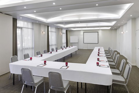 Mercure Newcastle - Accommodation Port Macquarie 20