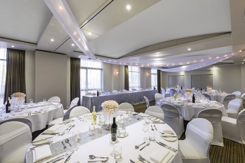 Mercure Newcastle - Accommodation Port Macquarie 33