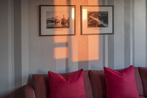 View Sydney - Accommodation Port Macquarie 5