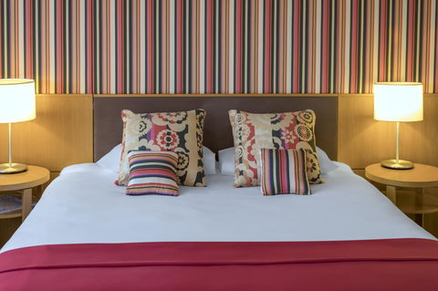 View Sydney - Accommodation Port Macquarie 6