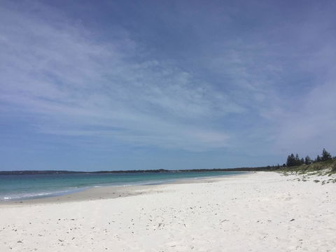 Hayes Beach House I Award Winner I 4 Mins To Beach - Accommodation Port Macquarie 20