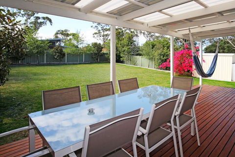 Hayes Beach House I Award Winner I 4 Mins To Beach - Accommodation Port Macquarie 1