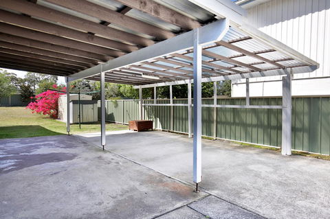 Hayes Beach House I Award Winner I 4 Mins To Beach - Accommodation Port Macquarie 18