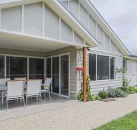 Armidale Cottage - Accommodation Port Macquarie