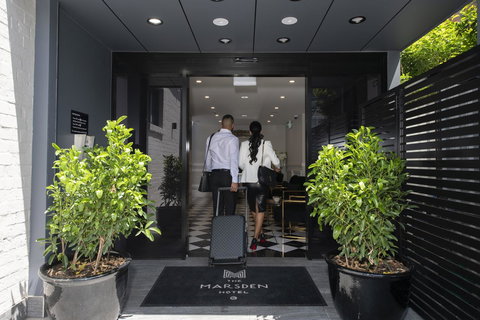 Holiday Inn & Suites - Parramatta Marsden Street, An IHG Hotel - Accommodation Port Macquarie 12