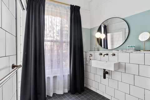 Hotel Harry, Ascend Hotel Collection - Accommodation Port Macquarie 35
