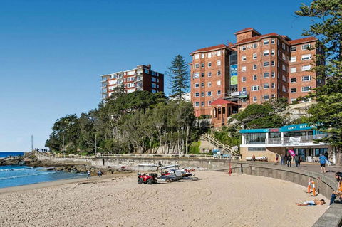 Oversized 2 Bedroom Manly Beach House - Accommodation Port Macquarie 9