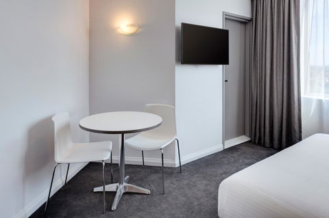 Mercure Sydney Bankstown - Accommodation Port Macquarie 26