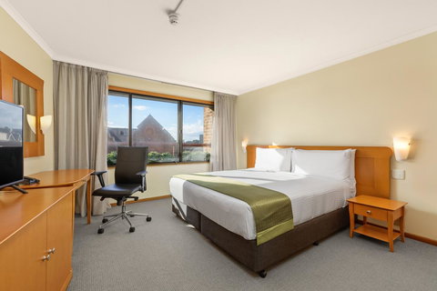 Sydney Harbour Hotel - Accommodation Port Macquarie 1
