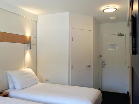 Ibis Budget - Gosford - Accommodation Port Macquarie 18