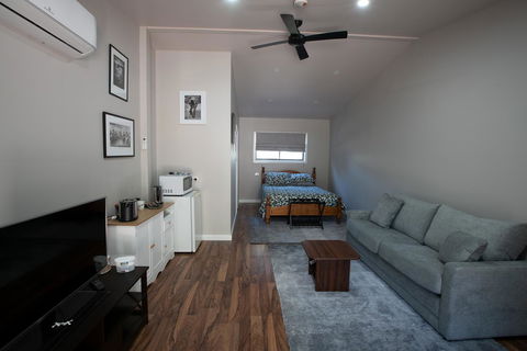 Pound Creek Gallery - Accommodation Port Macquarie 5