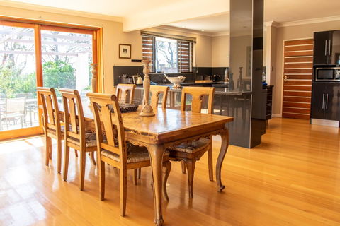 Belmont - Accommodation Port Macquarie 15