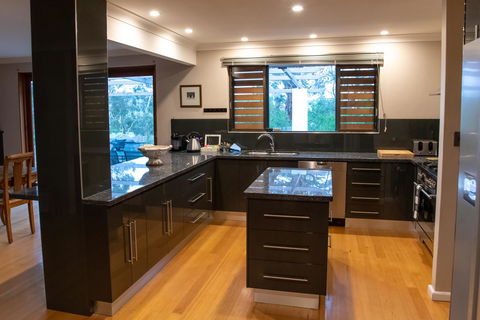 Belmont - Accommodation Port Macquarie 25