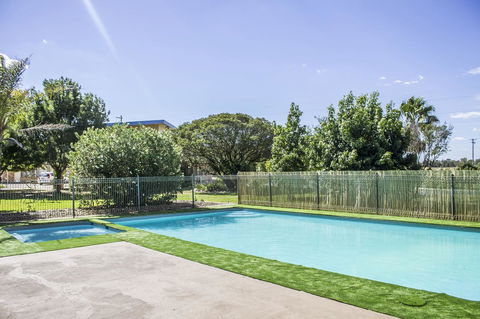 Allonville Gardens Motel - Accommodation Port Macquarie 8