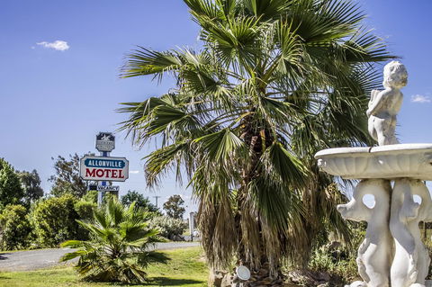 Allonville Gardens Motel - Accommodation Port Macquarie 0
