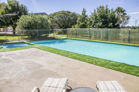 Allonville Gardens Motel - Accommodation Port Macquarie 9