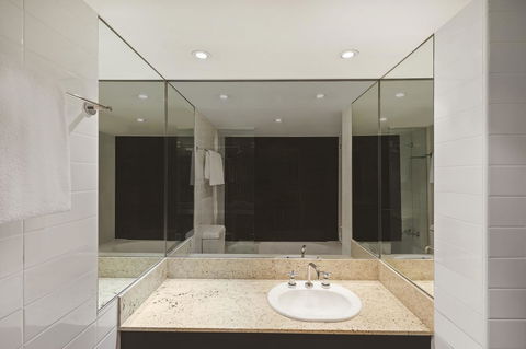 Adina Apartment Hotel Sydney Surry Hills - Accommodation Port Macquarie 9