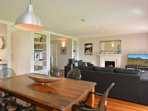 Villa 3br Margarita Villa Located Within Cypress Lakes Resort - Accommodation Port Macquarie 6