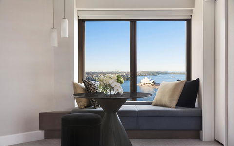 Four Seasons Hotel Sydney - Accommodation Port Macquarie 3