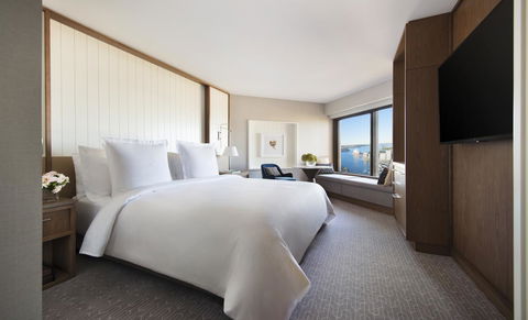 Four Seasons Hotel Sydney - Accommodation Port Macquarie 12