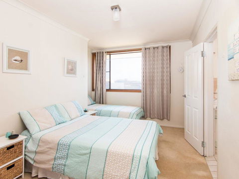 Shoreline 7 - Accommodation Port Macquarie 5