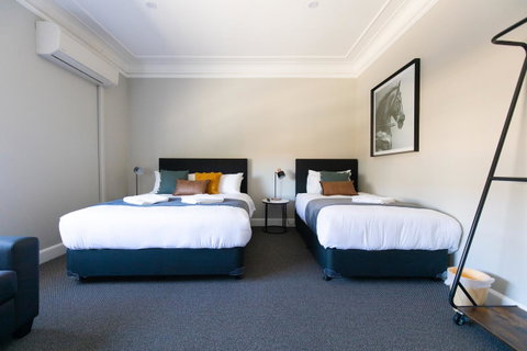 Horse And Jockey Hotel Homebush - Accommodation Port Macquarie 16