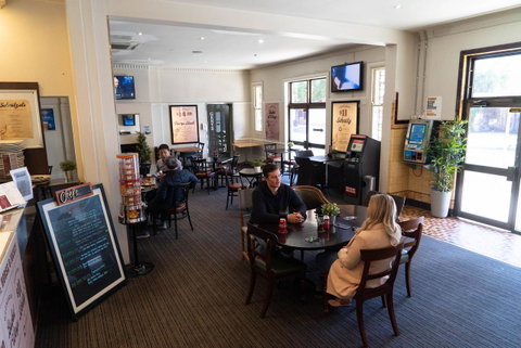 Horse And Jockey Hotel Homebush - Accommodation Port Macquarie 27