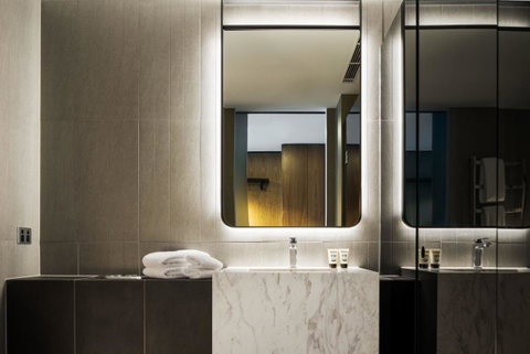 West Hotel Sydney, Curio Collection By Hilton - Accommodation Port Macquarie 8
