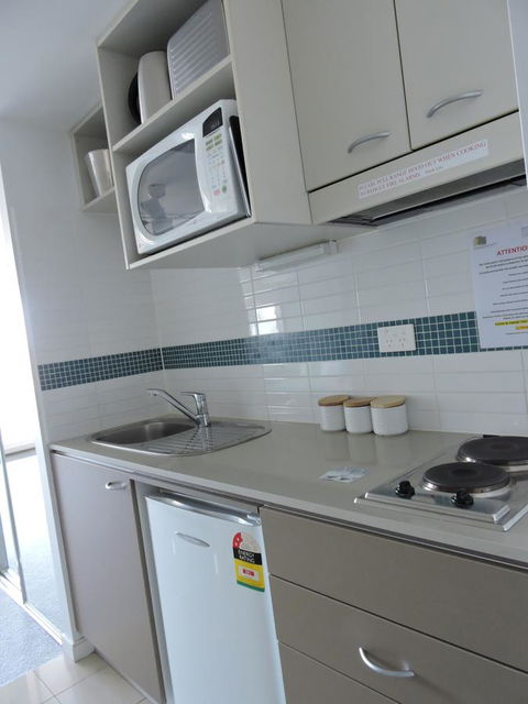 BASE Holidays - Ettalong Beach Premium Apartments - Accommodation Port Macquarie 21